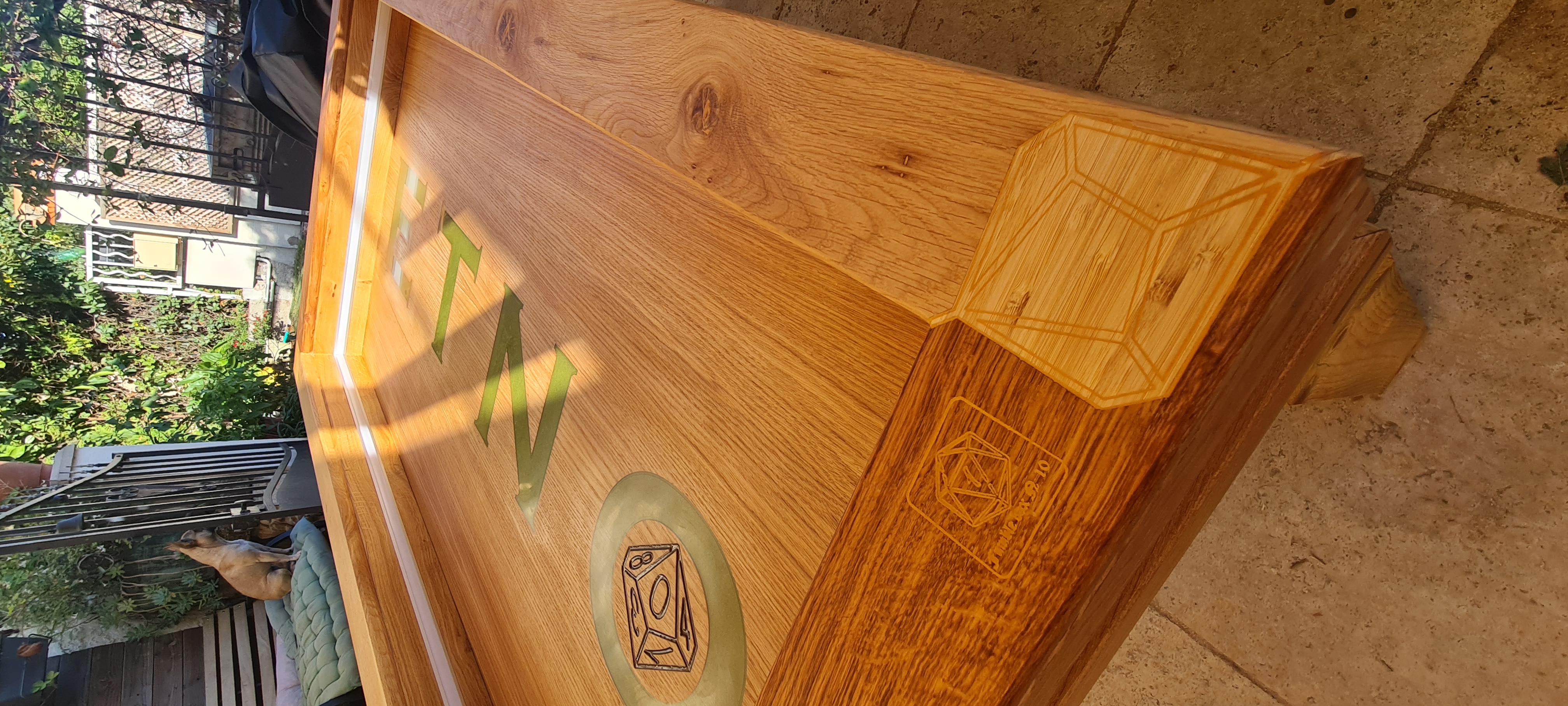 Table chêne ETNO détail