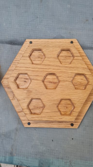 Porte piste à dès Chêne massif