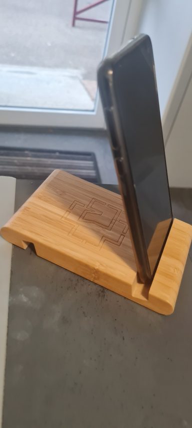 Porte téléphone